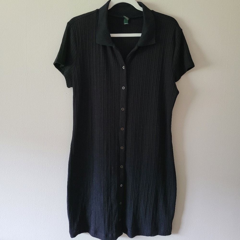 Body con collared dress